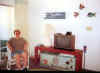 Tlivingroom.jpg (55027 bytes)
